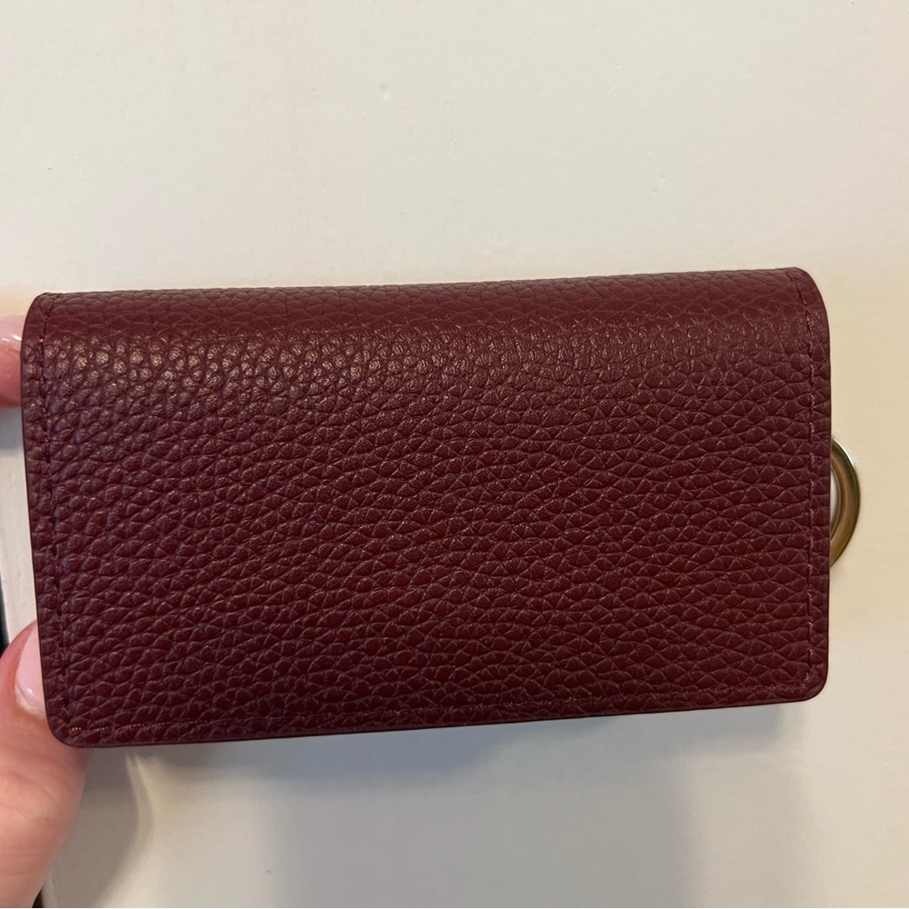 Dress Up Your Purse Leather 6 Key Ring Holder in Burgundy